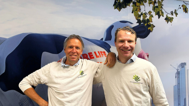Nach Integration von Vivera und The Vegetarian Butcher: Rozendaal wird CEO - Willem van Weede (l) übergibt den CEO-Posten bei The Vegetarian Butcher Collective an Rutger Rozendaal - Quelle: The Vegetarian Butcher Collective